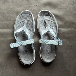 Woman’s Keen water shoes